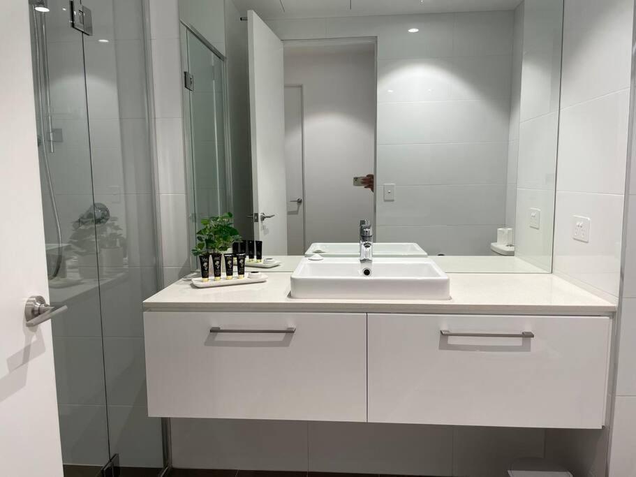 Lux 3 Bedroom Apartment In Southbank 墨尔本 外观 照片